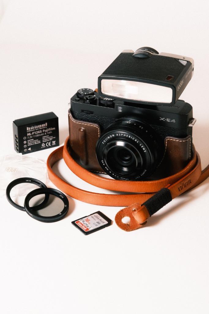 Fujifilm X-E4 + 27mm 2.8 & accessories, TV, Hi-fi & Vidéo, Appareils photo numériques, Utilisé, Compact, Fuji, Sans zoom optique