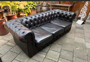 Magnifique canapé/chaise Chesterfield 3 places 210cm en cuir