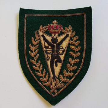 Insignia 2 Regiment de Cycliste Carabinier  beschikbaar voor biedingen