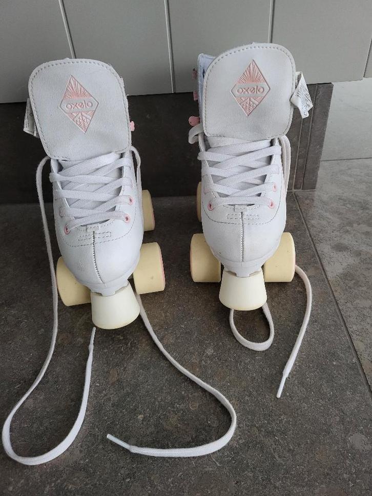 Rolschaatsen Oxelo (Decathlon) maat 31, Kinderen en Baby's, Speelgoed | Buiten | Rolschaatsen, Zo goed als nieuw, Kinderen, Ophalen