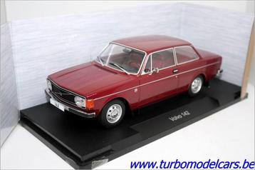 Volvo 142 1973 donkerrood 1/18 Model Car Group beschikbaar voor biedingen