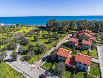 Appartements de plage avec terrain de 200 m2