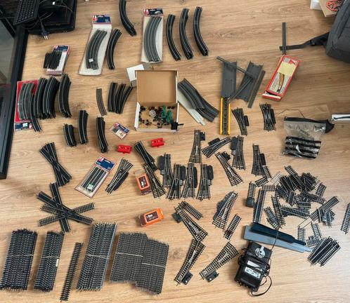 Rails trains electriques HO Lima Jouef Piko +accessoires, Hobby en Vrije tijd, Modeltreinen | H0, Zo goed als nieuw, Rails, Gelijkstroom