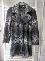 Manteau dame  100% laine léger neuf médium  pour 15  euros, Enlèvement ou Envoi, Neuf