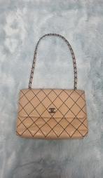 Beige wild stitch Chanel handtas, Handtassen en Accessoires, Tassen | Damestassen, Ophalen of Verzenden, Zo goed als nieuw, Blauw