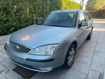Ford Mondeo 1.8 benzine 88,000 km beschikbaar voor biedingen