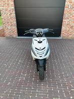 Scooter piaggio zip 4takt A/klasse 2015, Benzine, 50 cc, Gebruikt, Ophalen of Verzenden