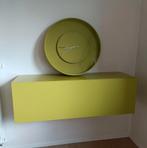 Wandkast + wandklok, Huis en Inrichting, Ophalen, Zo goed als nieuw
