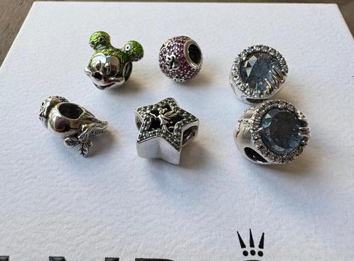 Pandora Disney, Handtassen en Accessoires, Bedels, Nieuw, Pandora, Zilver, 4 bedels of meer, Met strass, Ophalen of Verzenden