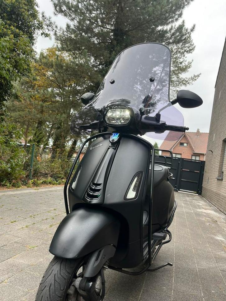 Vespa Sprint A klasse 50 cc, Fietsen en Brommers, Scooters | Vespa, Gebruikt, Vespa S, Klasse A (25 km/u), Benzine, Ophalen