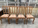 4 houten stoelen met zijde stoffering, Huis en Inrichting, Stoelen, Ophalen, Zo goed als nieuw