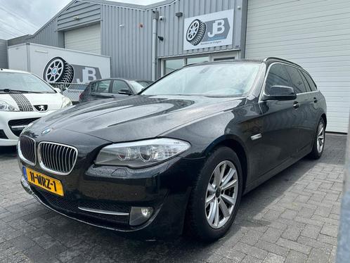 BMW 523 3.0i Touring Autm,Xenon,Leder,Navi,Clima, MEENEEMPRI, Auto diversen, Ongevalwagen, Automaat, Benzine, Zwart