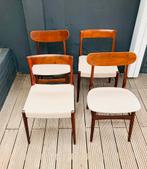 Mix and match. Set van 4 vintage teak eetkamerstoelen, Huis en Inrichting, Stoelen, Ophalen, Hout, Vintage, Zo goed als nieuw