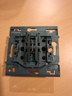 Legrand 084026 Double va-et-vient Sagane - pour commande vol, Enlèvement ou Envoi