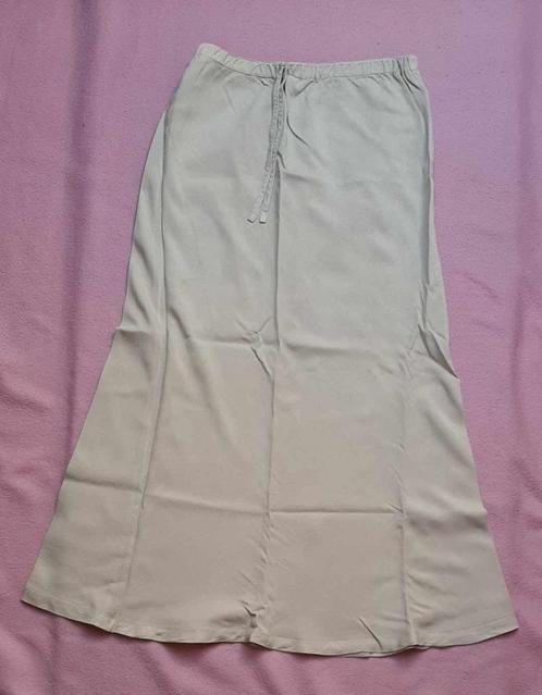 linnen rok beige 44, Kleding | Dames, Rokken, Gedragen, Maat 42/44 (L), Beige, Onder de knie, Ophalen of Verzenden