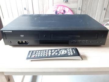 Magnétoscope et lecteur DVD Samsung DVD-V6800 avec télécomma