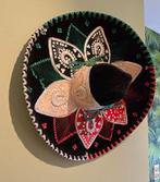 Sombrero mexicain. Original. Fait main. Brodures et velours, Enlèvement