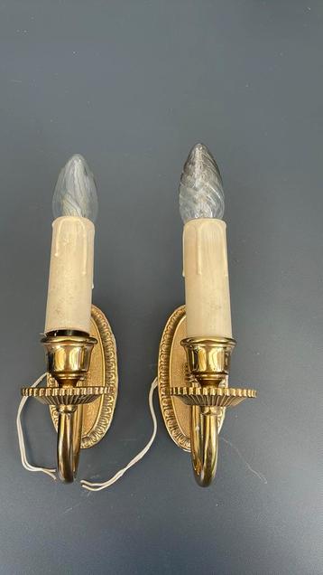 Wandlampen beschikbaar voor biedingen