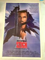 STICK   FILMPOSTER   68-104 cm, Verzamelen, Posters, Ophalen of Verzenden