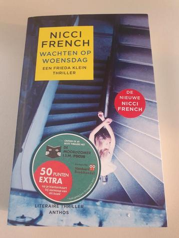 Nicci French - Wachten op woensdag beschikbaar voor biedingen