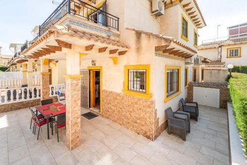 Mediterrane hoekwoning te koop in Punta Prima...., Immo, Buitenland, Spanje, Woonhuis, Overige