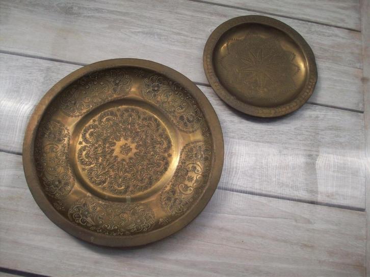 2 massieve geel koper antique mooie schalen., Antiek en Kunst, Antiek | Brons en Koper, Koper, Ophalen of Verzenden