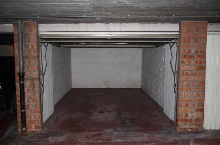 Garage te huur in Watermaal-Bosvoord, Immo, Garages en Parkeerplaatsen, Brussel