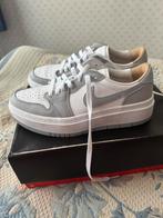 Nike air Jordan 1 Low elevate femme taille 40, Kleding | Dames, Schoenen, Ophalen of Verzenden, Zo goed als nieuw, Wit