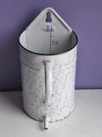 Très ancien bol récipient pot émaillé médical gradué, Enlèvement ou Envoi