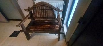 Banc antiquités asiatique  beschikbaar voor biedingen