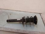 AMORTISSEUR OU ABSORBEUR DE CHOC AVANT DROIT 1 serie (F20), Autos : Pièces & Accessoires, Utilisé, BMW, Petuelring 130
80809  München, DE