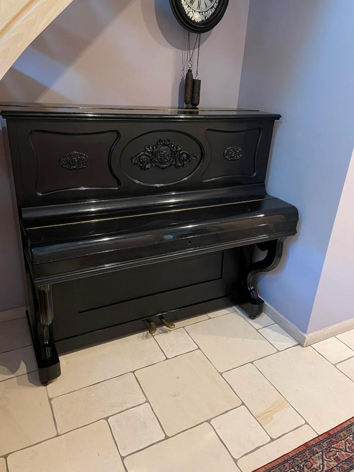 Piano, Muziek en Instrumenten, Piano's, Gebruikt, Piano, Zwart, Ophalen