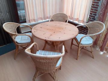 Rotan loungeset en ronde grenen tafel en 4 stoelen, Tuin en Terras, Ophalen, Zo goed als nieuw, Rotan, Loungeset