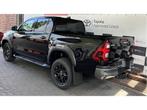 Toyota Hilux Invincible, Automaat, 4 deurs, Parkeersensor, Zwart