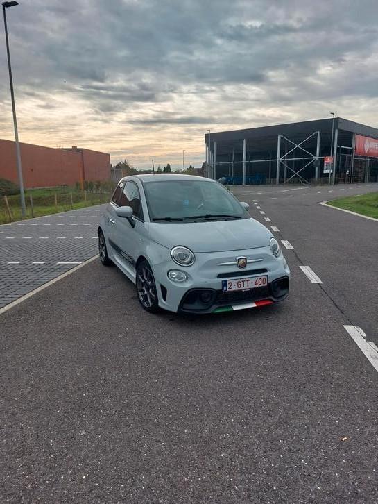 Fiat Abarth 595, Auto's, Abarth, Particulier, ABS, Benzine, Euro 6, Stadsauto, 2 deurs, Handgeschakeld, Zilver of Grijs, Zwart