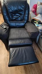 De elektrische relaxbank werkt uitstekend., Huis en Inrichting, Fauteuils, Ophalen, Leer