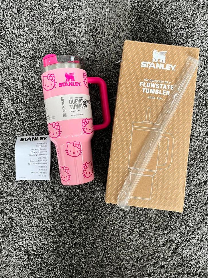 Stanley Hello Kitty 40oz – Roze – Nieuw & exclusief, Handtassen en Accessoires, Horloges | Kinderen, Zo goed als nieuw, Roze, Ophalen of Verzenden