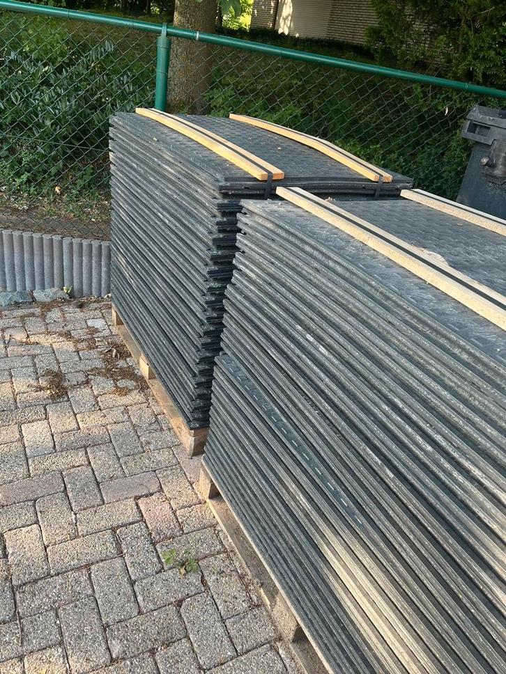 Nieuwe kuntstof rijplaten, Bricolage & Construction, Plaques & Panneaux, Neuf, Autres matériaux, 20 à 50 mm, Enlèvement