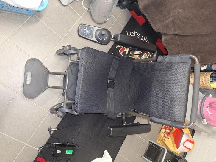 elektrische rolstoel ELITE ULTRAMATIC, Diversen, Overige Diversen, Zo goed als nieuw, Ophalen