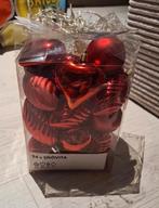 24 décorations de sapin - rouges - 6 x 4 formes différentes, Diversen, Kerst, Ophalen of Verzenden, Zo goed als nieuw