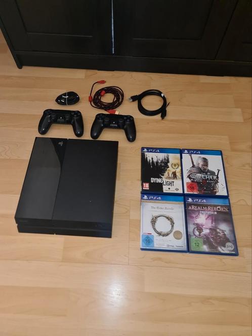 Playstation 4 | 2 Controllers | 4 games, Games en Spelcomputers, Spelcomputers | Sony PlayStation 4, Zo goed als nieuw, Ophalen