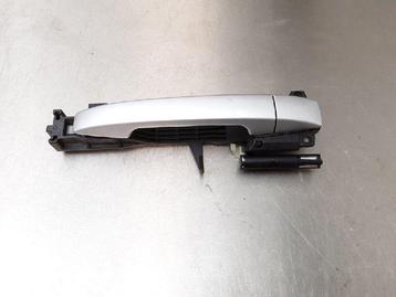 PORTIERGREEP BUITEN RECHTS VOOR Forester (SH) (|FORESTER|) beschikbaar voor biedingen