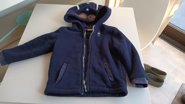 Vestje - fleece - Maat 98, Kinderen en Baby's, Kinderkleding | Maat 98, Gebruikt, Jongen of Meisje, Trui of Vest, Ophalen of Verzenden
