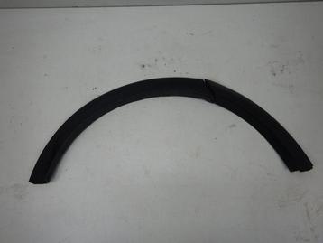 Audi RSQ8 4M8 Wielrandbekleding Set Rechts-achter 4M8853026E beschikbaar voor biedingen