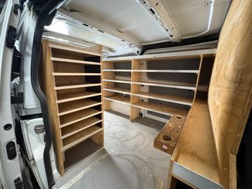 Gebruikte bedrijfswagen inrichting, Hout beschikbaar voor biedingen