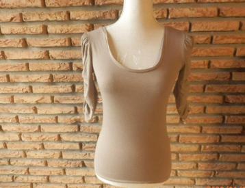 (82)- blouse femme t.36 beige - just for you -