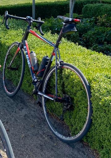 Cube peleton m64 shimano 105 beschikbaar voor biedingen