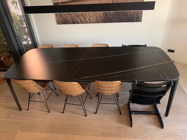 Juntoo Eettafel met stoelen, Huis en Inrichting, Tafels | Eettafels, Zo goed als nieuw, Ophalen