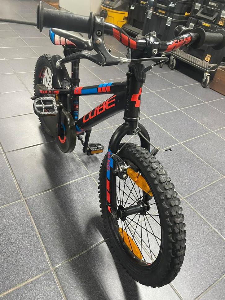 Cube mountainbike 16 inch 3-6 jaar, Fietsen en Brommers, Fietsen | Crossfietsen en BMX, Gebruikt, 16 tot 20 inch, Aluminium, Ophalen