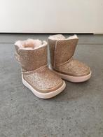 UGG botjes laarzen glitter goud maat 16-17, Kinderen en Baby's, Ophalen of Verzenden, Laarzen